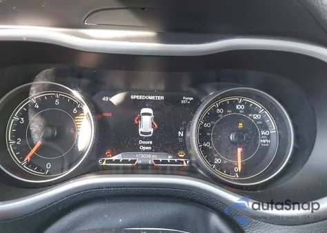 2016 Jeep Cherokee Limited z USA, uszkodzony, nr VIN 1C4PJLDB4GW239406